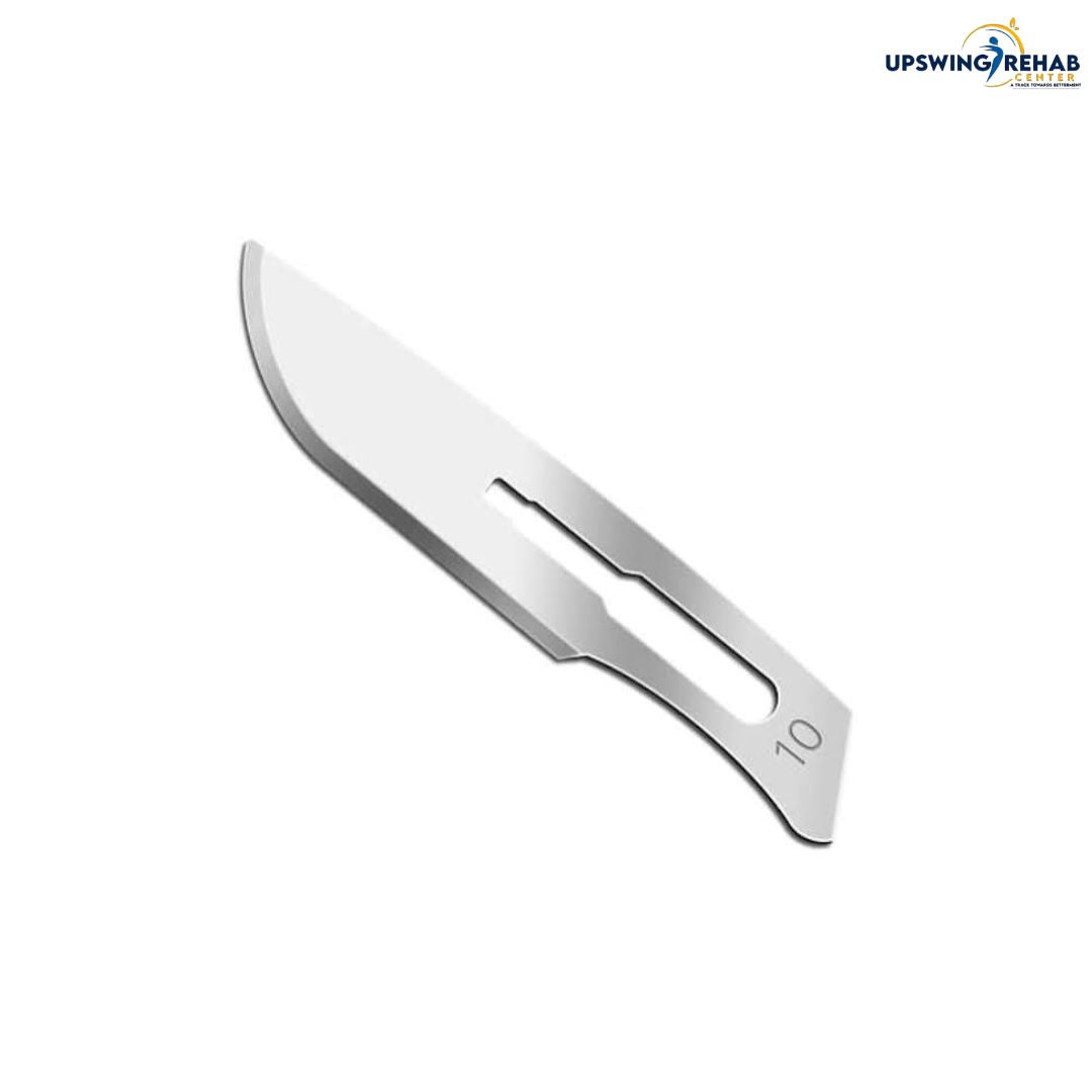 Sterile disposable surgical blade for clinical use – available in Pakistan